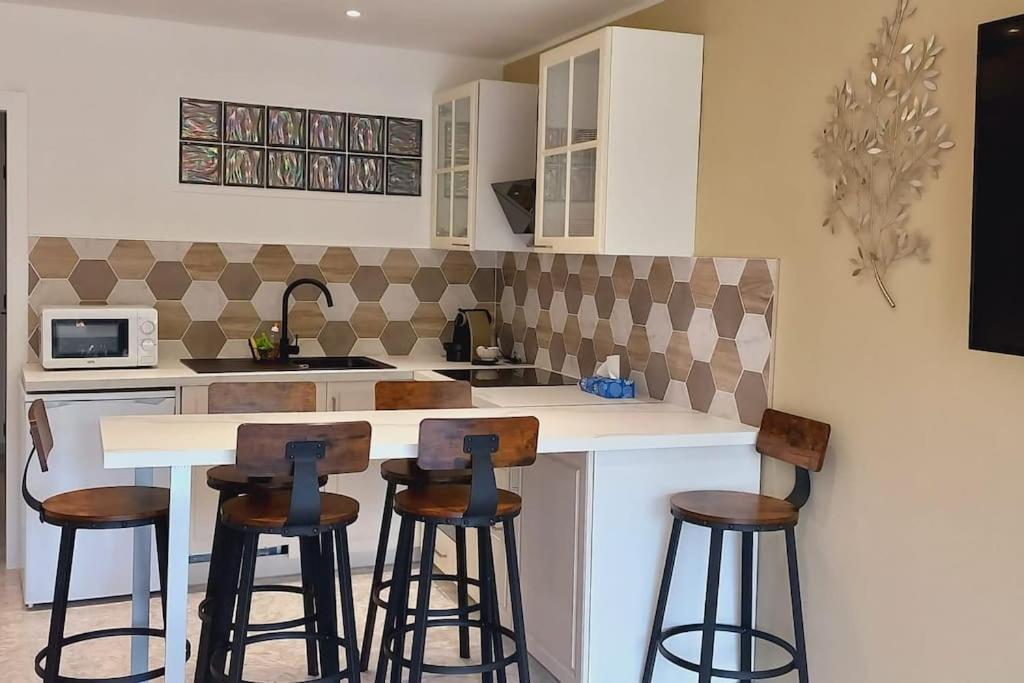 Immeuble Le Regency, Appartement 4 Pieces, 80 Metres De La Plage Menton Luaran gambar