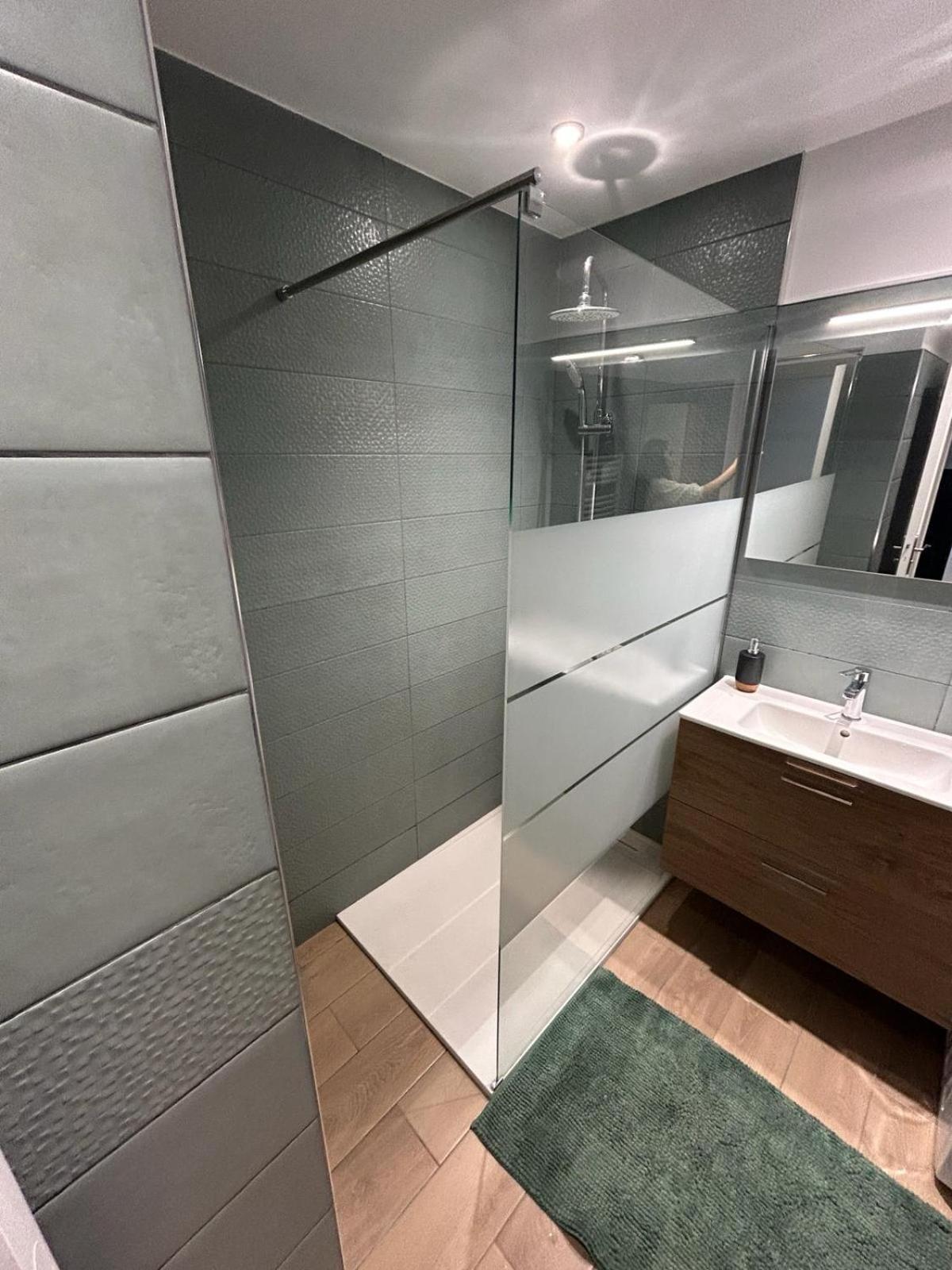 Immeuble Le Regency, Appartement 4 Pieces, 80 Metres De La Plage Menton Luaran gambar