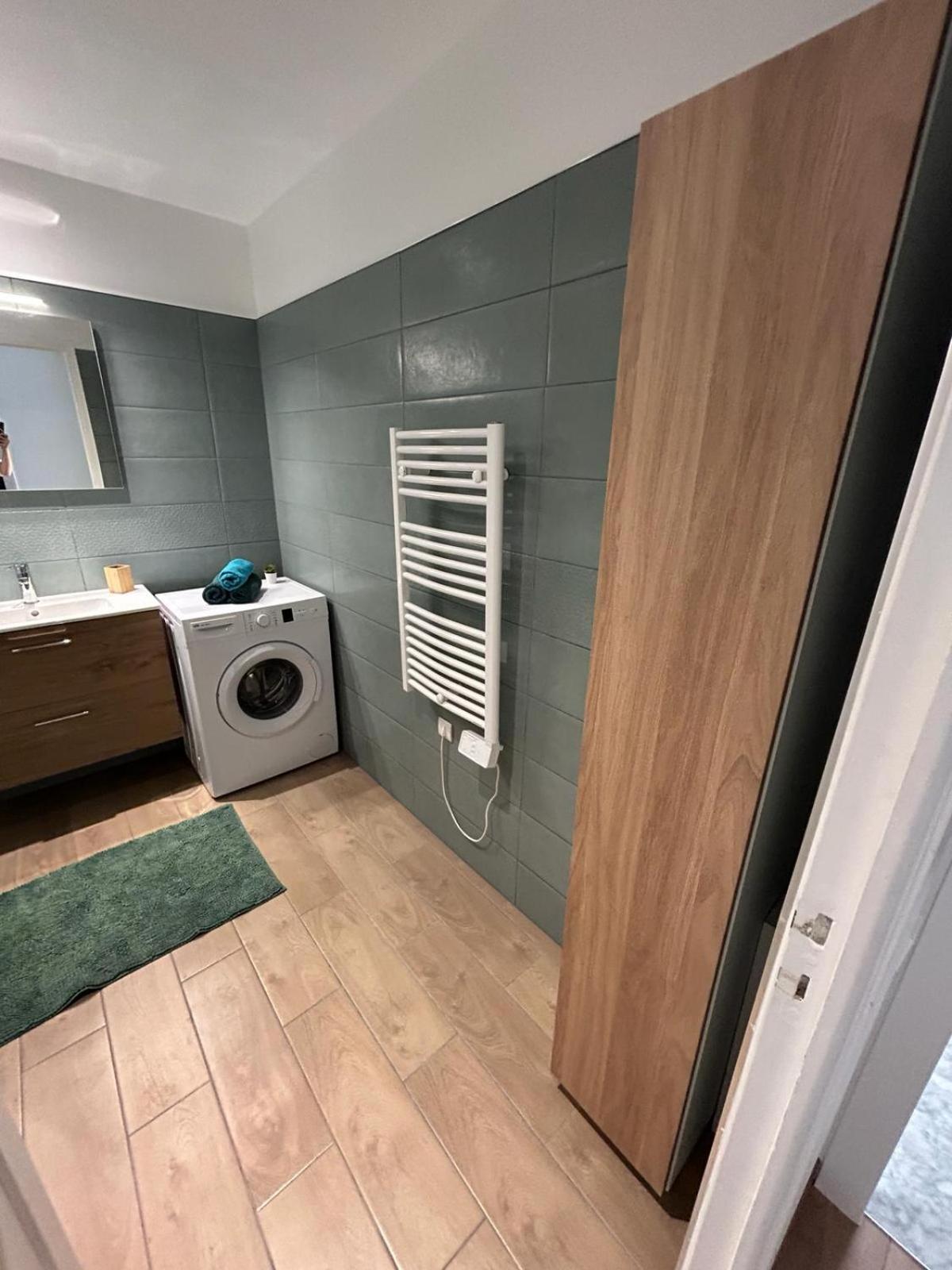 Immeuble Le Regency, Appartement 4 Pieces, 80 Metres De La Plage Menton Luaran gambar